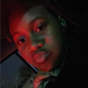 Meet your Posher, Jade